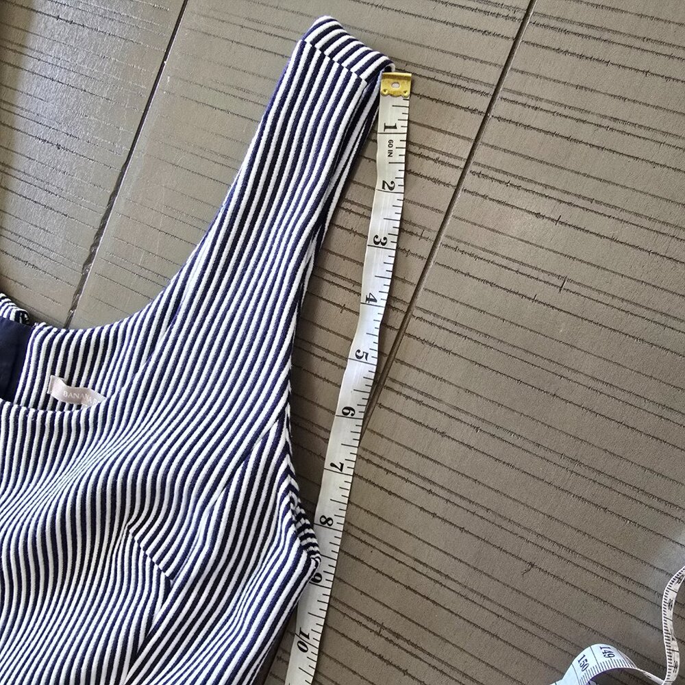 Banana Republic - Blue & White striped dress - Size 2 - Picture 8 of 13